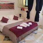 Raffaello Al Duomo - Charming Italy Tour Διαμέρισμα Φλωρεντία